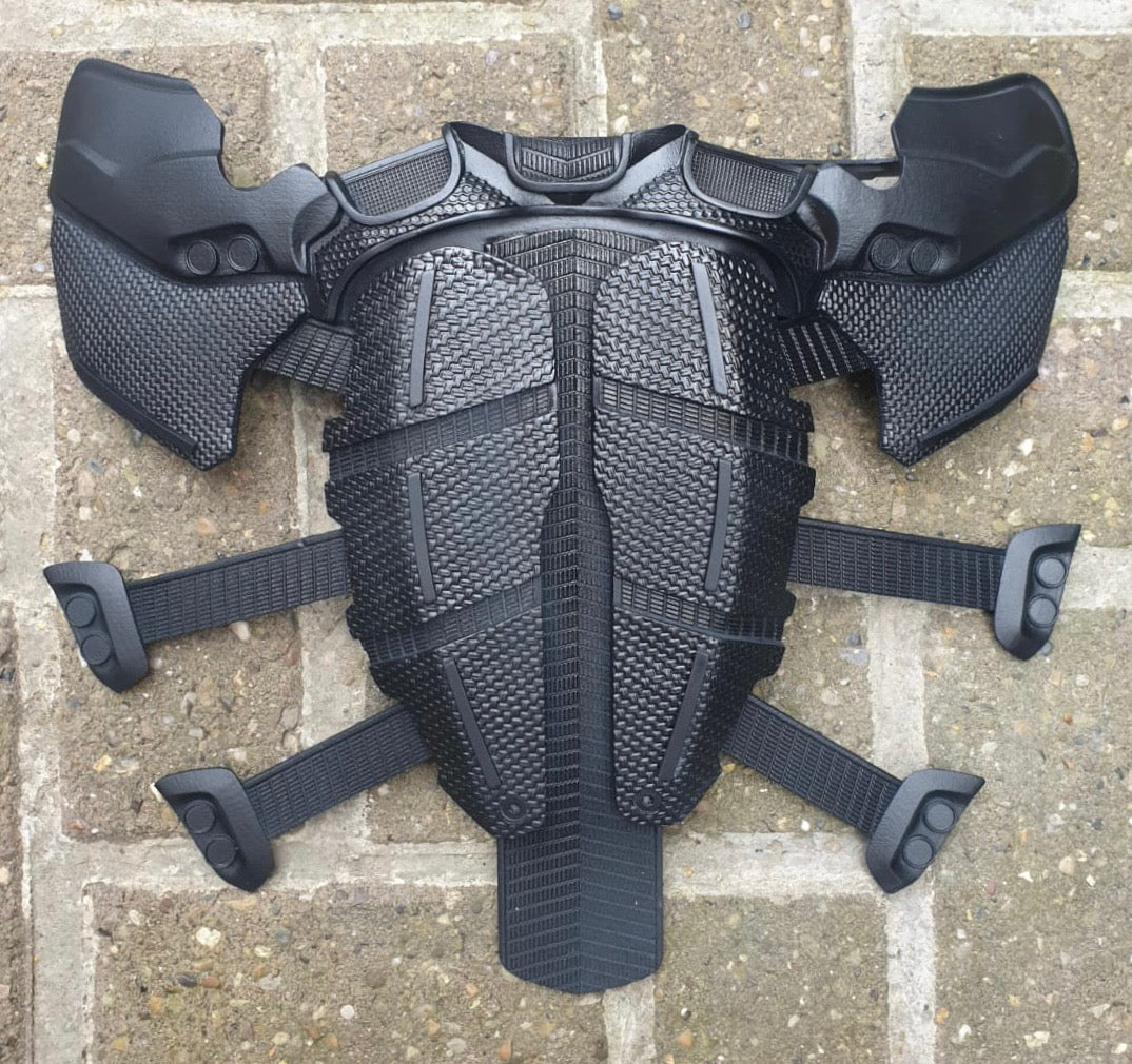 Generic ‘Noir/Hero’ Combo (Neck/Shoulders/Chest/Abs) Set