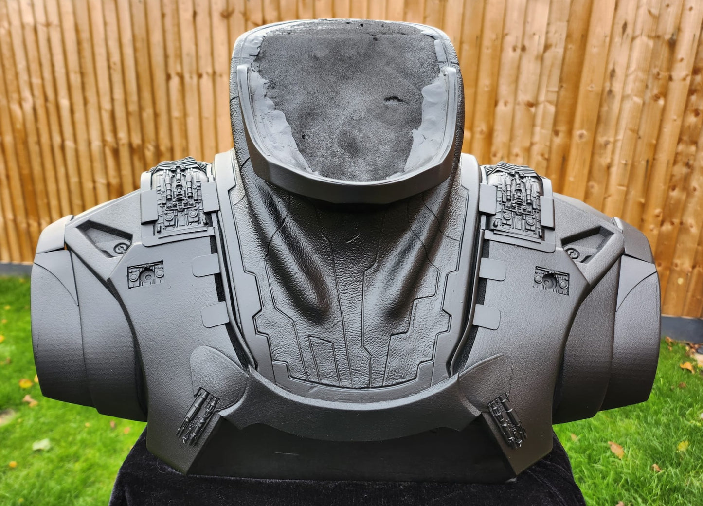 Generic ‘Tech’ Neck Seal